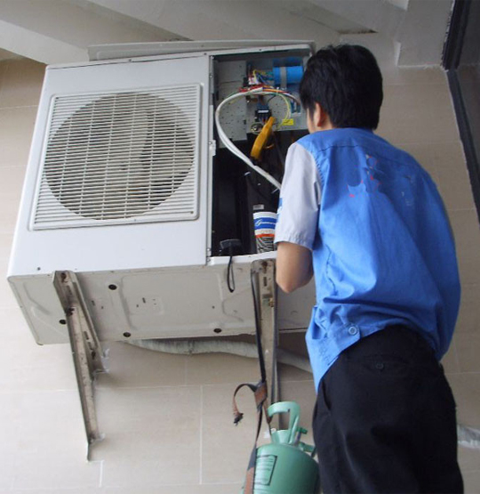 鸡东空调开机无反应维修